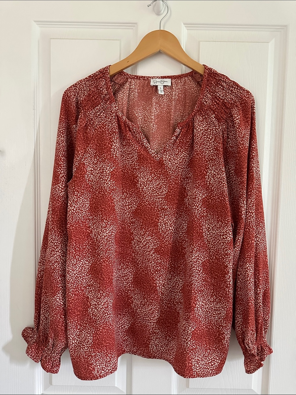 Jessica Simpson Rust  Printed V-Neck Blouse NWOT